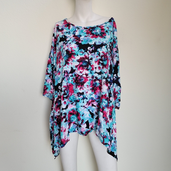 East 5th Tops - East 5th top blouse